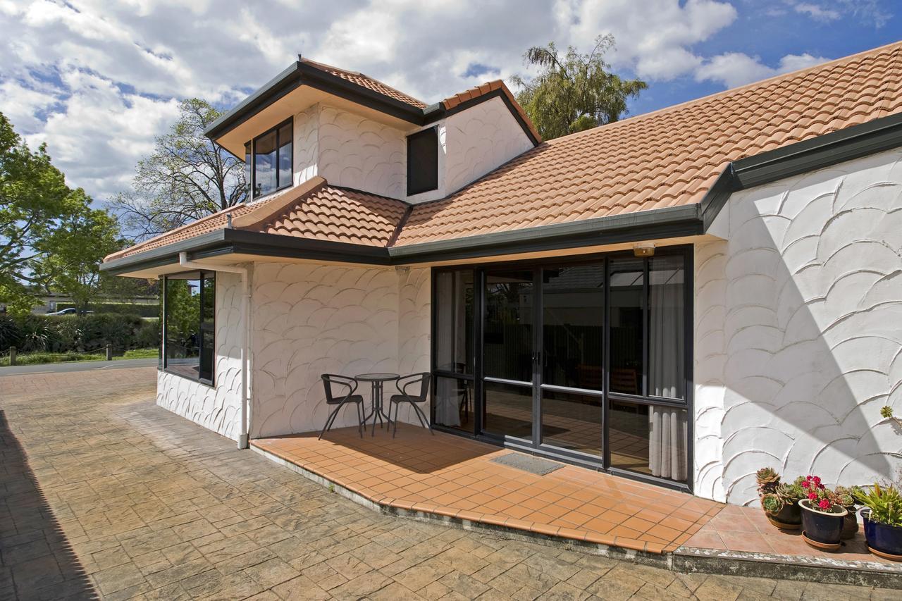 Riverside Villa - In The City By The River! Nelson Extérieur photo