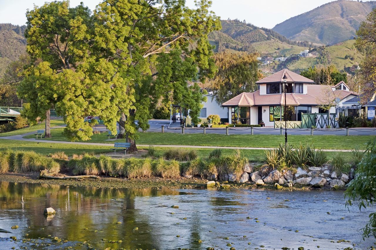 Riverside Villa - In The City By The River! Nelson Extérieur photo